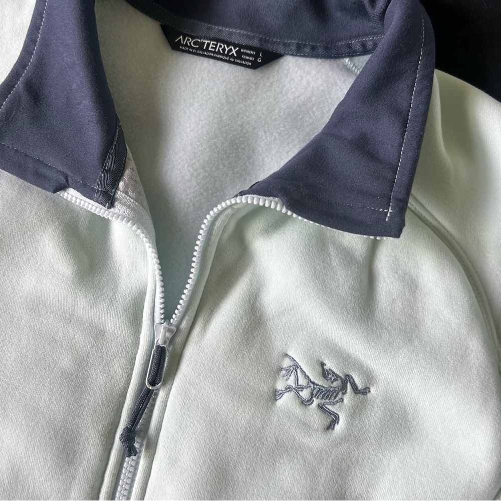 Arc'teryx Kyanite Women's Fleece Vest Size L - Picture 2 of 4